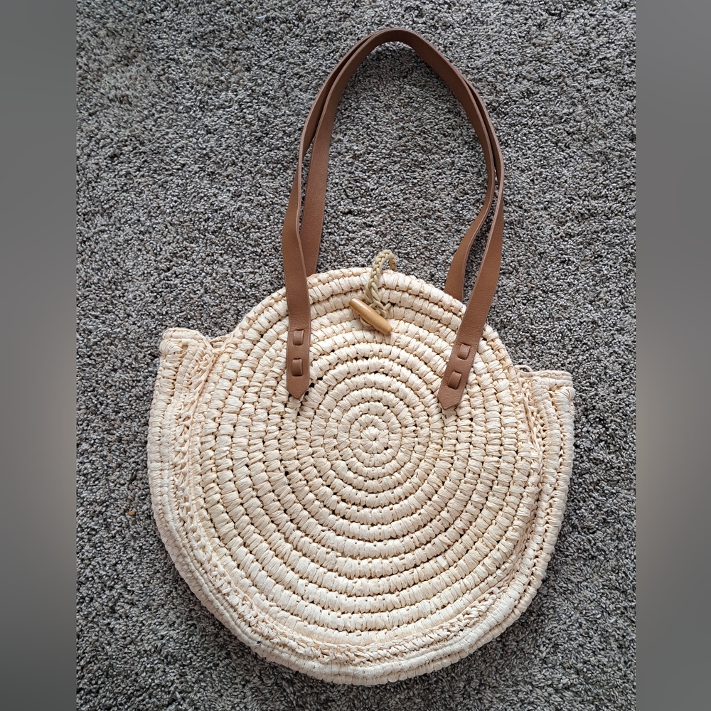 INC Melani Woven Straw Circle Bag/Purse, Natural, Vegan Leather Straps